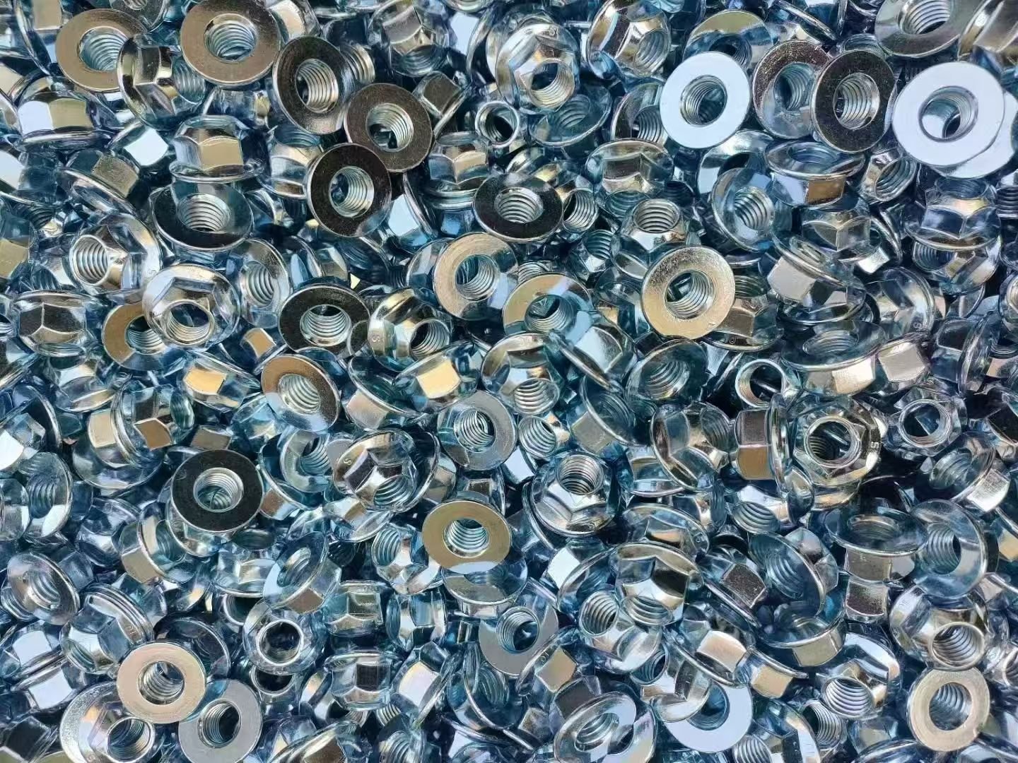 zinc plated hex flange nuts with integrated washer face